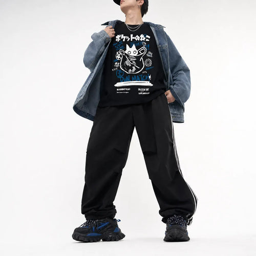 Japanese Cat Graphic Tee